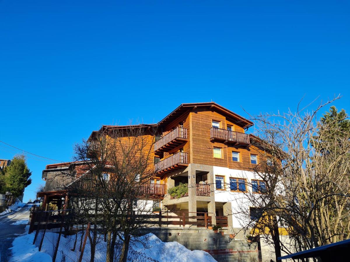 Penzion Mala Fatra U Durka Zilina Bagian luar foto