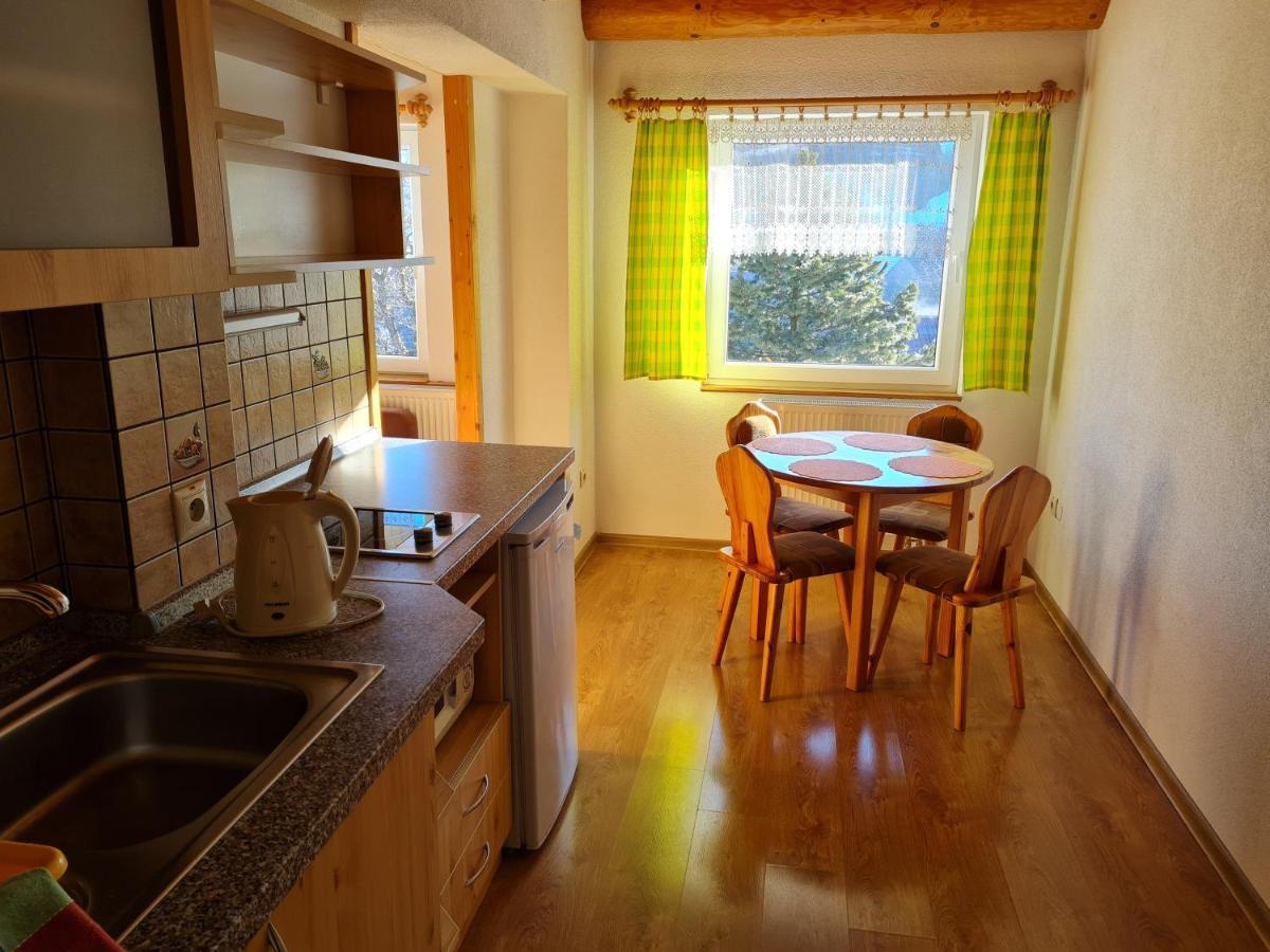 Penzion Mala Fatra U Durka Zilina Bagian luar foto
