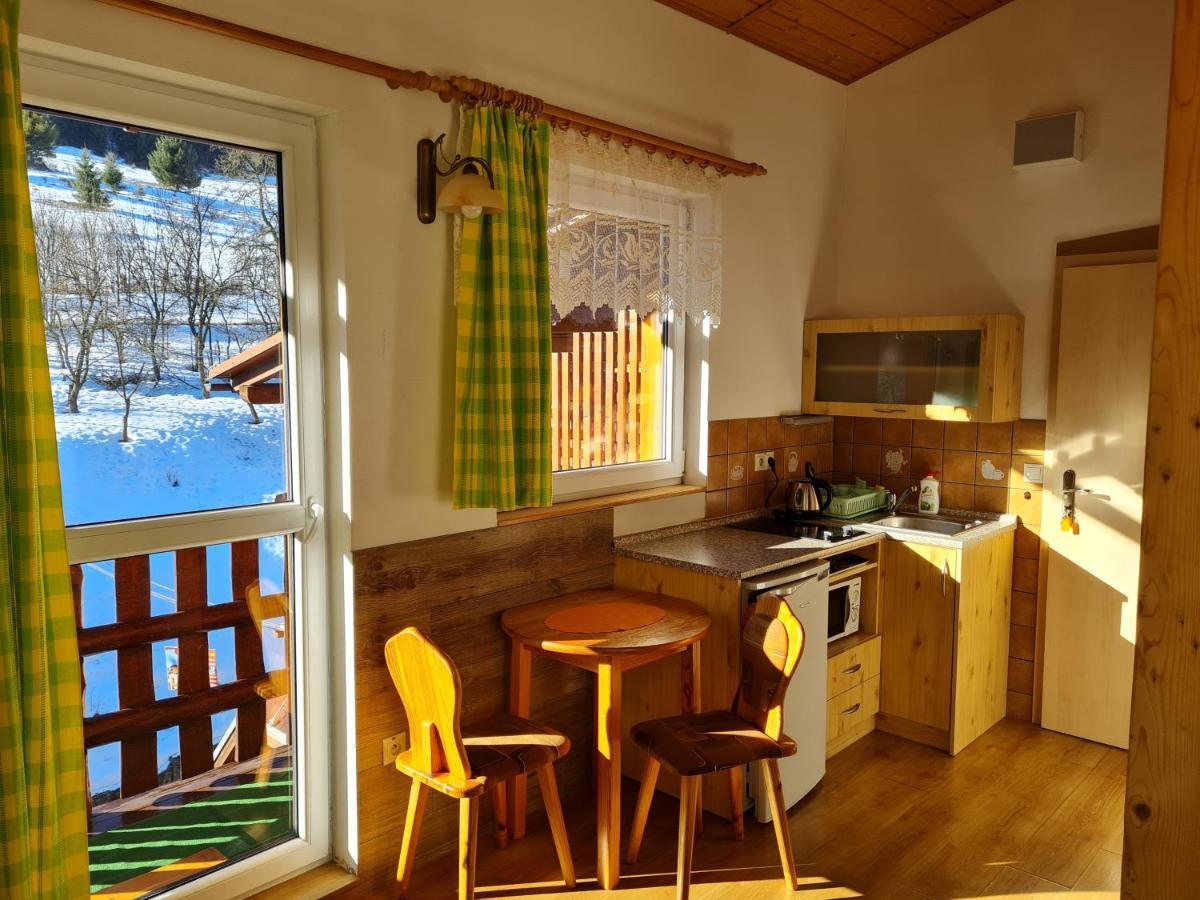 Penzion Mala Fatra U Durka Zilina Bagian luar foto