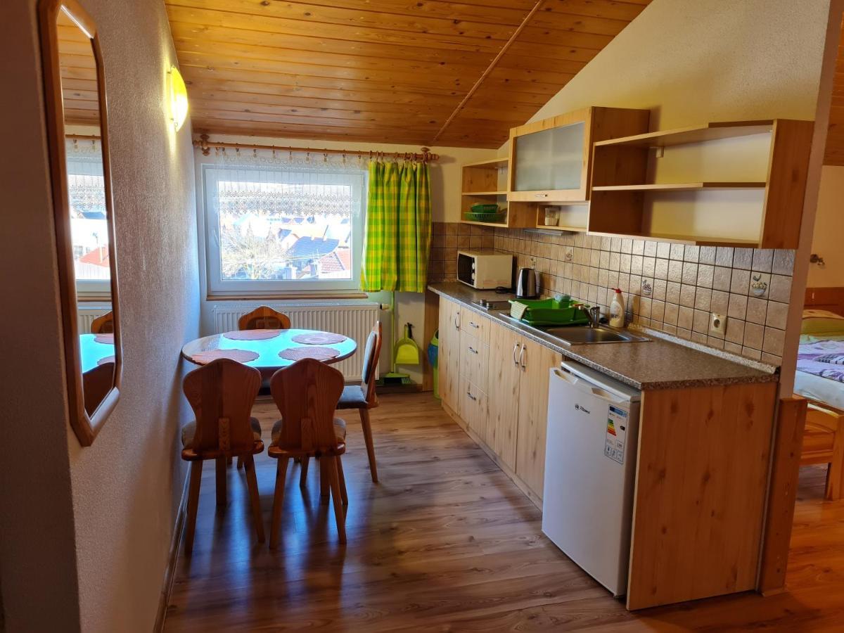 Penzion Mala Fatra U Durka Zilina Bagian luar foto
